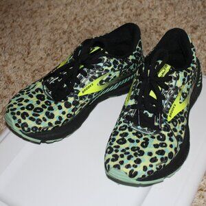 Brooks Running Shoes - 6